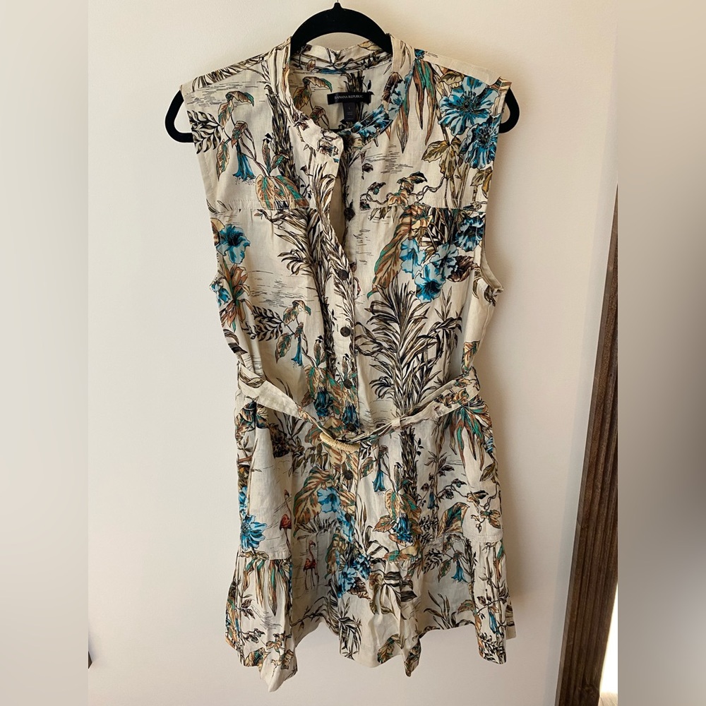 NWT Banana Republic Floral Print Belted Dress
